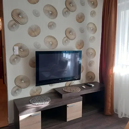 Roli Apartman Nyiregyhaza Exterior photo